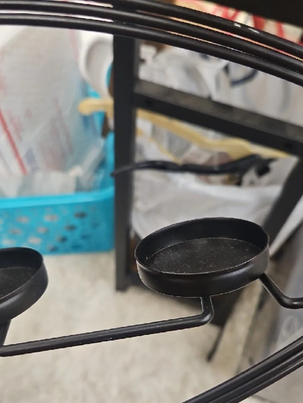 Black Metal 3-Tea Light Candle Holder